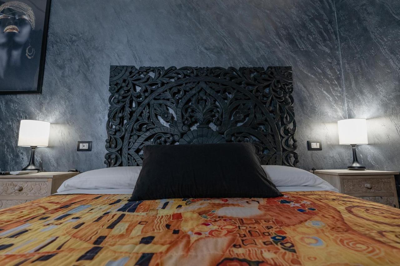 Le Boutique Luxury Rooms Diffused In Historic Center フィウミチーノ エクステリア 写真