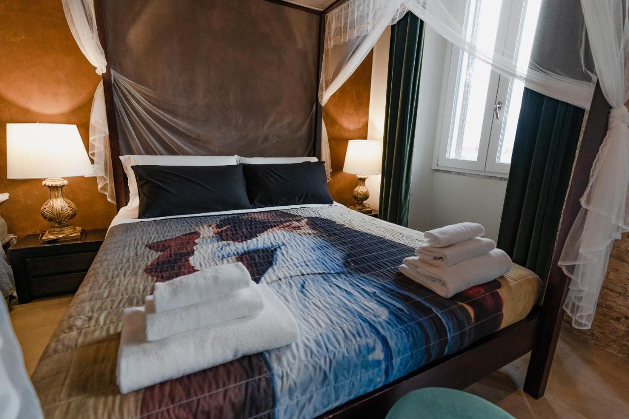 Le Boutique Luxury Rooms Diffused In Historic Center フィウミチーノ エクステリア 写真