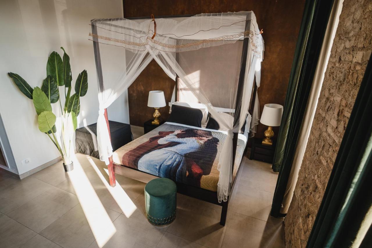 Le Boutique Luxury Rooms Diffused In Historic Center フィウミチーノ エクステリア 写真