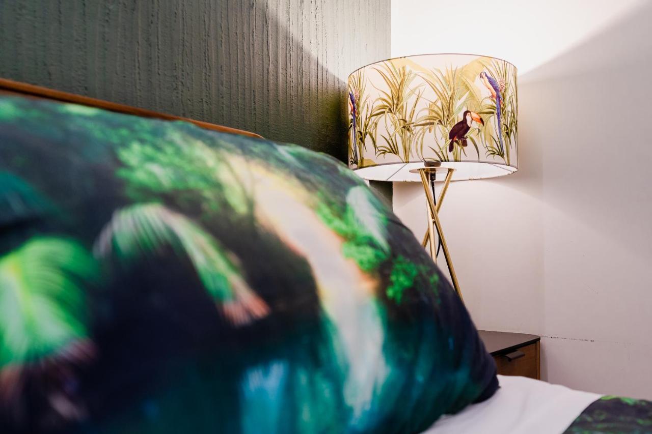 Le Boutique Luxury Rooms Diffused In Historic Center フィウミチーノ エクステリア 写真