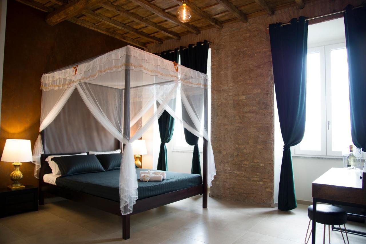 Le Boutique Luxury Rooms Diffused In Historic Center フィウミチーノ エクステリア 写真